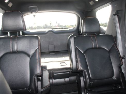 Used 2024 Honda Pilot TrailSport image 25