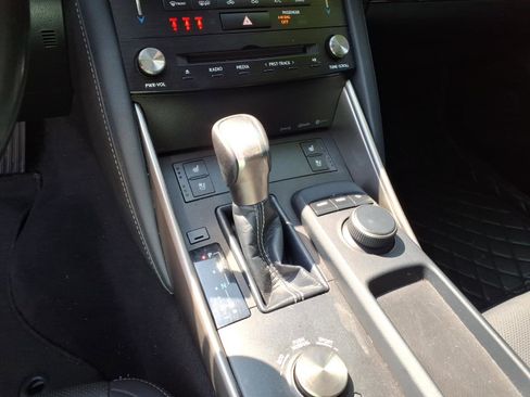 Used 2017 Lexus IS 300 AWD w/ Premium Package image 12
