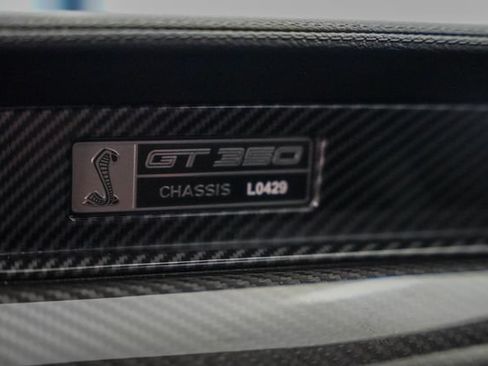 Used 2020 Ford Mustang Shelby GT350 w/ Technology Package RWD image 9