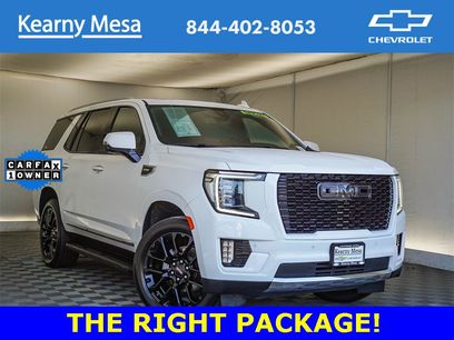 Used 2022 GMC Yukon SLT w/ SLT Premium Package