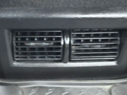 Used 2021 RAM 1500 Warlock AWD/4WD image 14