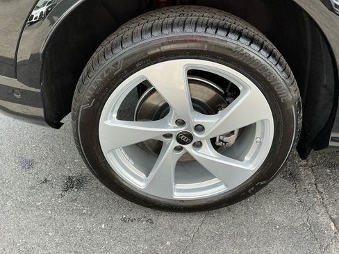 New 2025 Audi Q5 Premium Plus w/ Premium Plus image 24