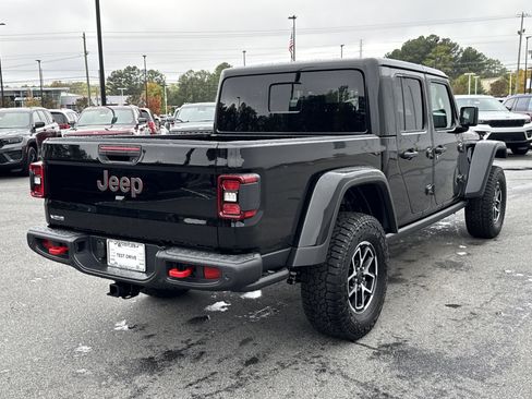 New 2025 Jeep Gladiator Rubicon image 8