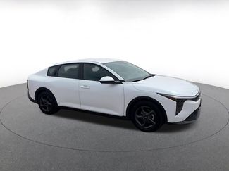 Used 2025 Kia K4 LXS video 2