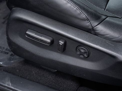 Used 2017 Honda CR-V EX-L image 26
