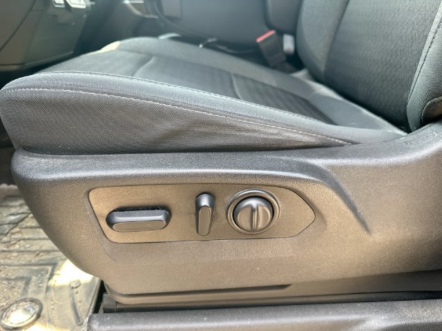Used 2020 Chevrolet Silverado 1500 RST AWD/4WD image 43