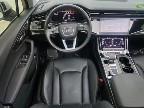 Used 2023 Audi Q7 3.0T Premium Plus w/ Premium Plus Package AWD/4WD image 41