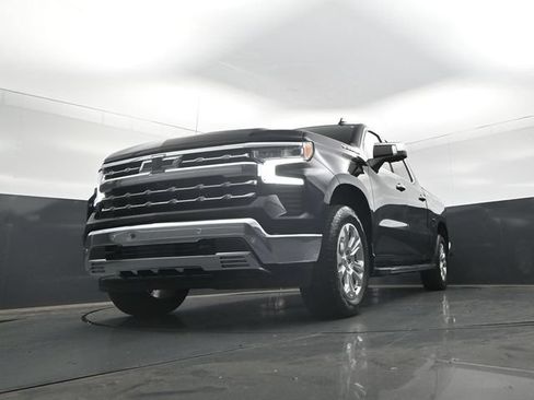 Used 2023 Chevrolet Silverado 1500 LTZ w/ LTZ Premium Package AWD/4WD image 26