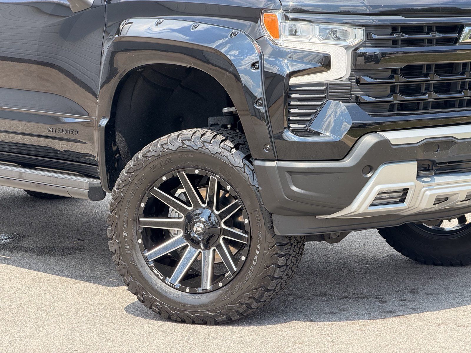 Used 2022 Chevrolet Silverado 1500 RST w/ All Star Edition Plus AWD/4WD image 3