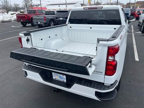 Used 2022 Chevrolet Silverado 1500 Custom image 7