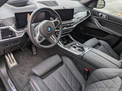 Used 2025 BMW X5 M60i image 14