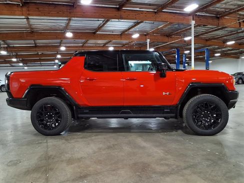 Used 2026 GMC Hummer EV 4x4 Crew Cab image 4
