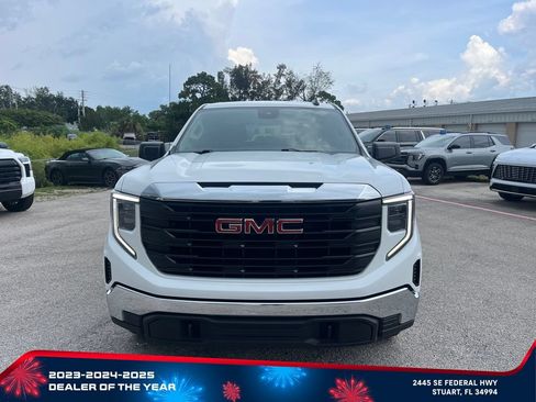 Used 2024 GMC Sierra 1500 Pro w/ Pro Value Package AWD/4WD image 2