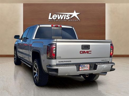 Used 2018 GMC Sierra 1500 Denali w/ Denali Ultimate Package image 3