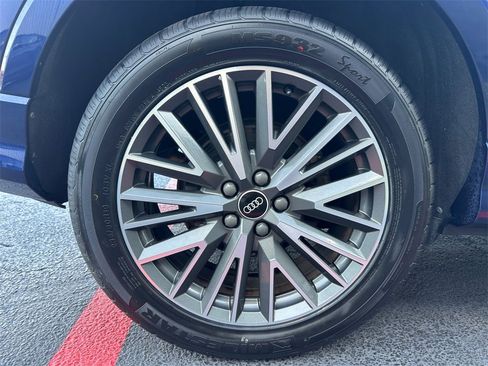 Used 2022 Audi Q3 2.0T Premium image 24