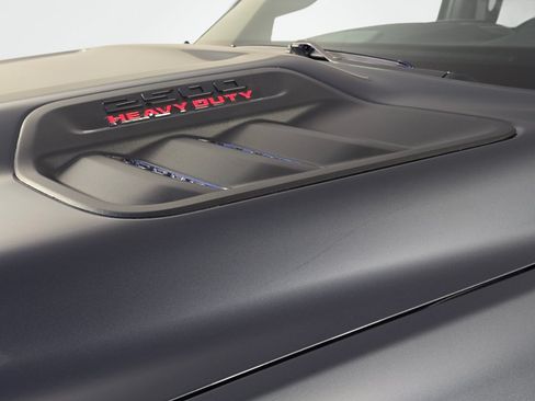 New 2026 RAM 2500 Tradesman AWD/4WD image 15