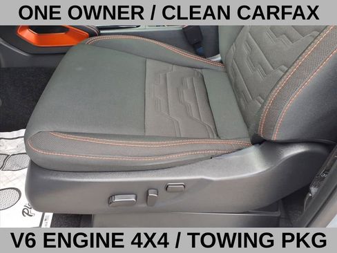 Used 2025 Nissan Frontier PRO-4X image 15