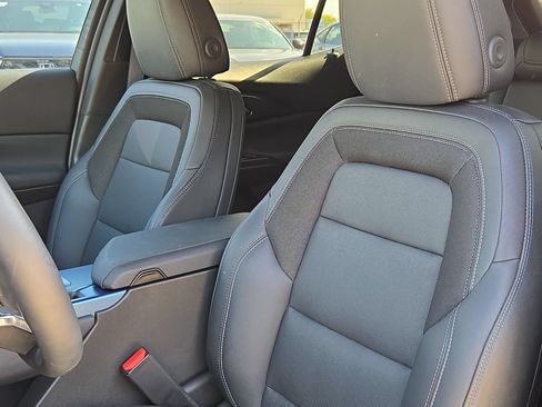 Used 2024 Chevrolet Equinox EV LT w/ Active Safety Package 3 FWD image 13
