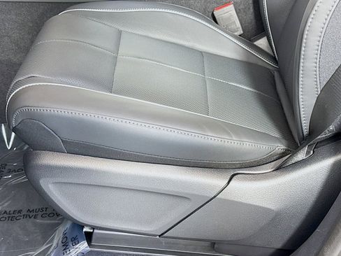 New 2025 Mercedes-Benz GLS 580 4MATIC image 17