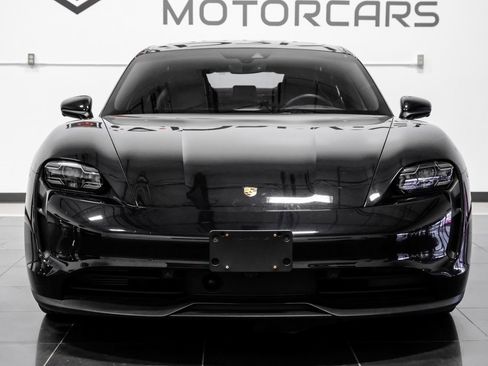 Used 2023 Porsche Taycan w/ Premium Package image 9