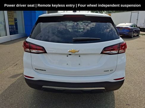 Used 2024 Chevrolet Equinox LT AWD/4WD image 8