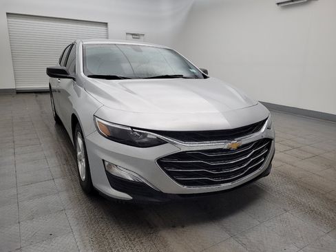 Used 2021 Chevrolet Malibu LS FWD image 14
