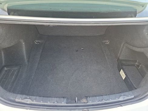 Used 2018 BMW 320i Sedan image 32