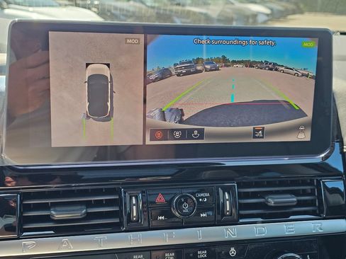 New 2026 Nissan Pathfinder Platinum w/ Cargo Package AWD/4WD image 14