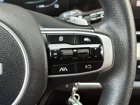 Used 2023 Kia Sportage LX AWD/4WD image 36