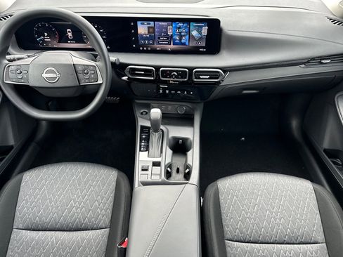 New 2026 Nissan Sentra SV image 13