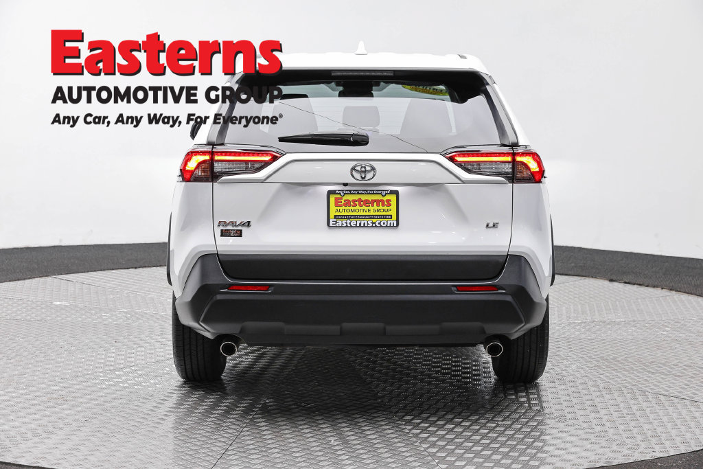 Used 2025 Toyota RAV4 LE FWD image 7