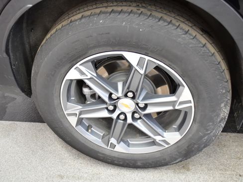 Used 2025 Chevrolet Blazer LT image 37