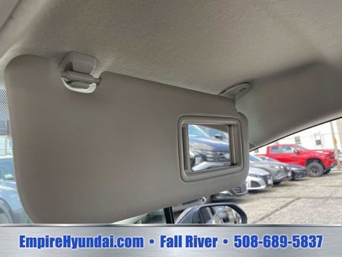 Used 2025 Toyota Corolla LE FWD image 25