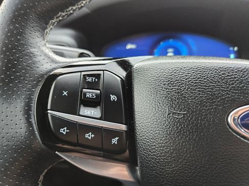 Used 2022 Ford Explorer ST w/ ST High-Performance Pack image 18