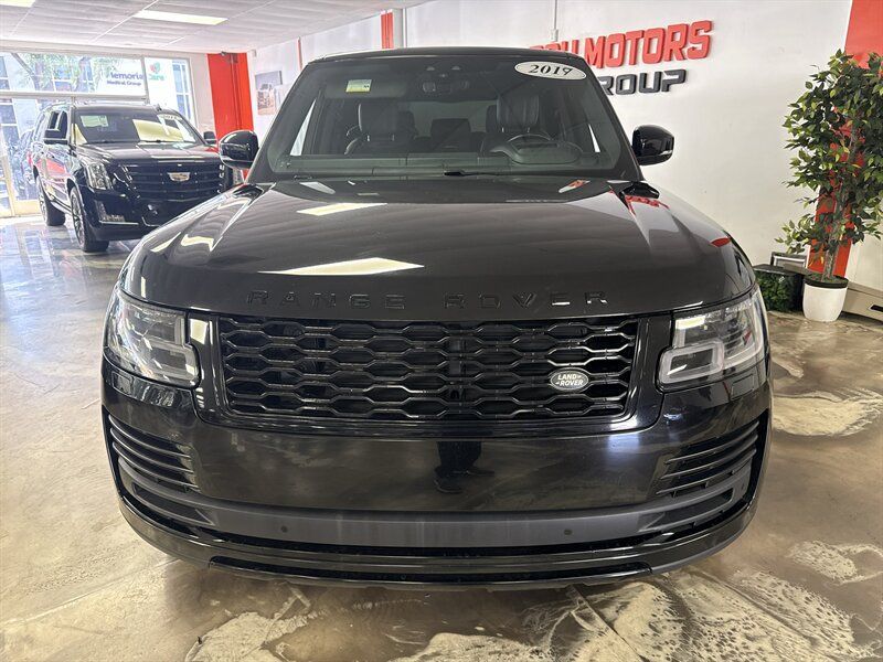 Used 2019 Land Rover Range Rover HSE AWD/4WD image 2