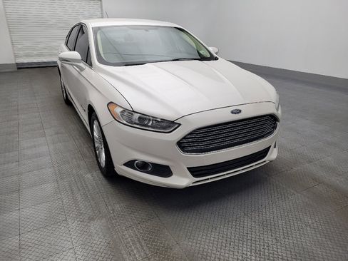 Used 2014 Ford Fusion SE w/ Equipment Group 502A image 14
