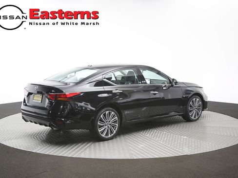 Used 2024 Nissan Altima 2.5 SL AWD/4WD image 37