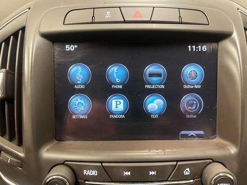 Used 2016 Buick Regal image 41