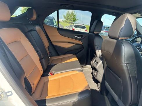 Used 2019 Chevrolet Equinox Premier FWD image 14