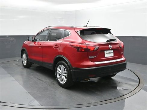 Used 2018 Nissan Rogue Sport SV w/ SV All-Weather Package image 5