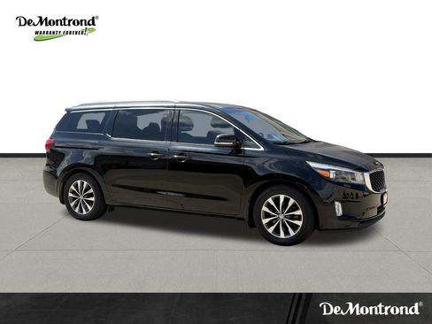 Used 2018 Kia Sedona SX FWD image 3