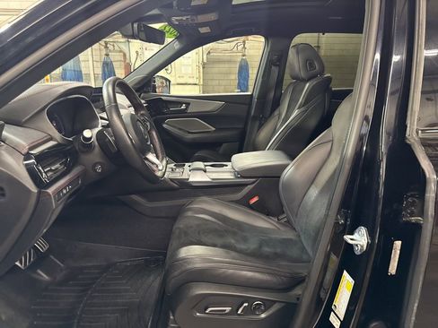 Used 2022 Acura MDX A-Spec image 17