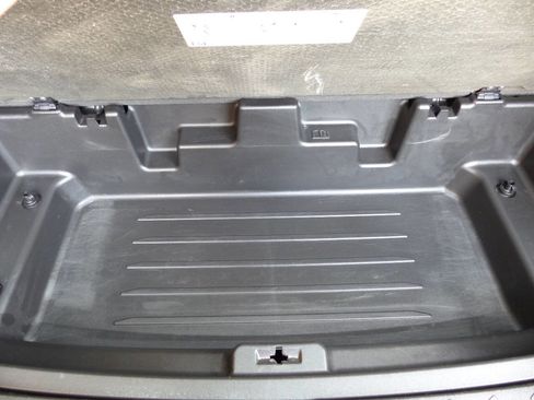 Used 2020 Chevrolet Traverse LT AWD/4WD image 35