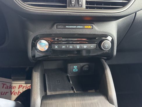 Certified 2023 Ford Escape Platinum AWD/4WD image 31