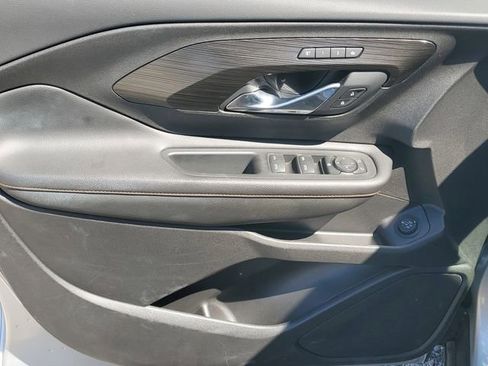 Certified 2018 GMC Terrain SLT w/ Preferred Package FWD image 15