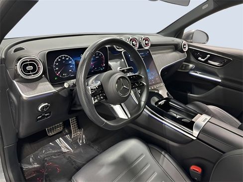 Used 2023 Mercedes-Benz GLC 300 4MATIC image 14