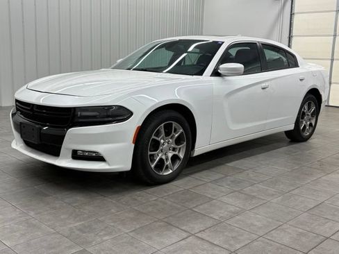 Used 2015 Dodge Charger SXT w/ AWD Plus Group image 5