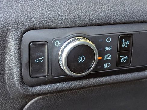 Certified 2023 Ford Explorer XLT w/ Equipment Group 202A image 18