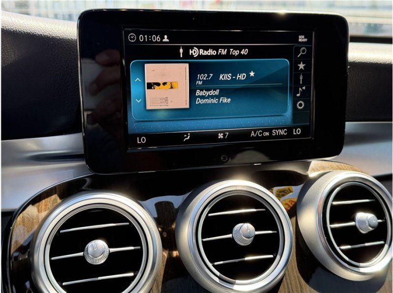 Used 2019 Mercedes-Benz C 300 Sedan image 36