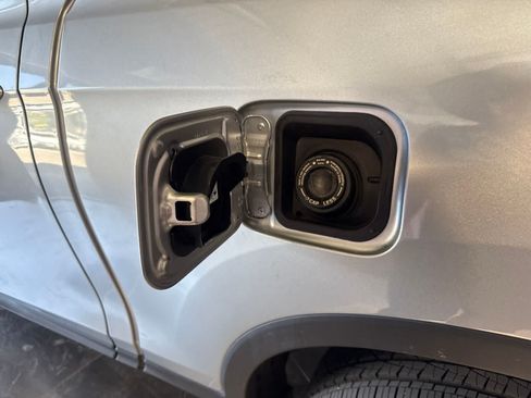 Used 2025 Honda Ridgeline RTL image 8